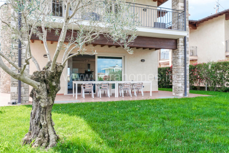 Villa_garda_relax_Manerba_Lago_di_garda